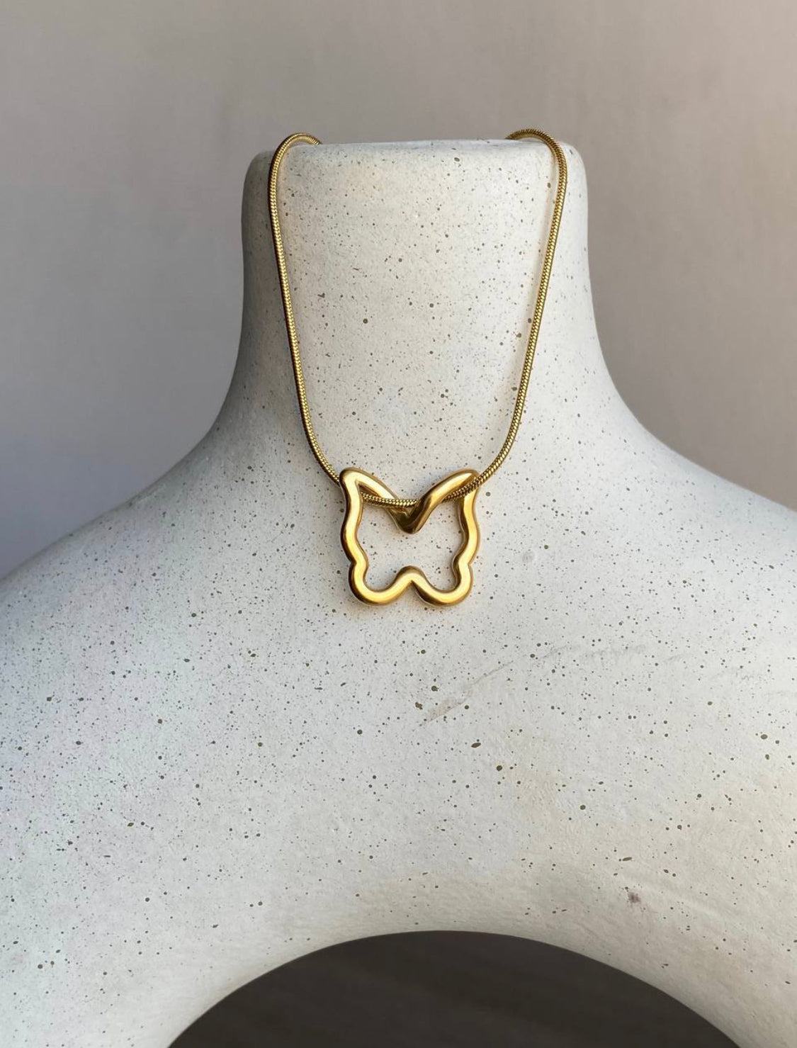 Minimalist Hollow Butterfly Pendant Necklace – Tarnish-Free Stainless Steel Jewelry