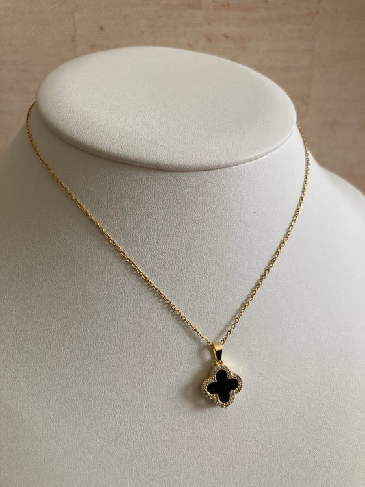 Elegant Clover Necklace – Reversible Black & White Pendant with Zircon Stones